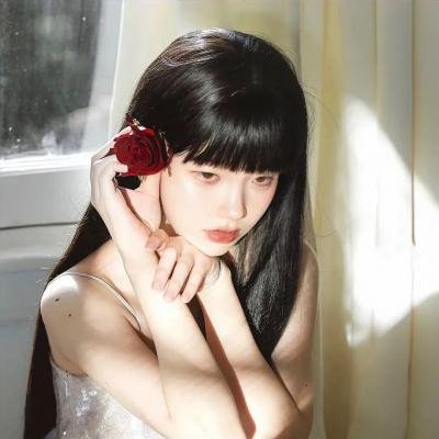 邪恶的蕾丝莉